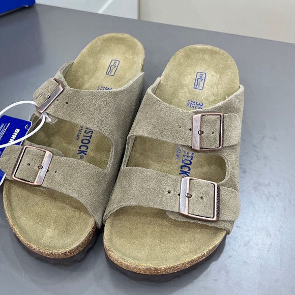 Birkenstock Brown Sandals with Cork Footbed and Adjustable Straps - Picture 2 of 8